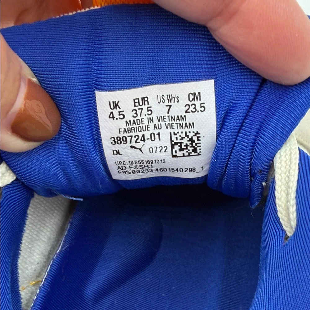Puma stylish sneakers